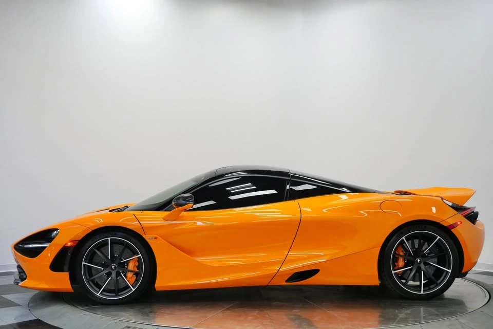 2022 McLaren 720S - Image 5 of 19