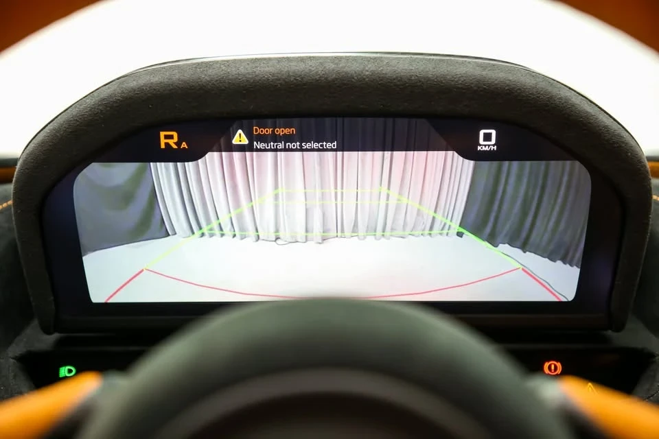 2022 McLaren 720S Spider - Image 16 of 20