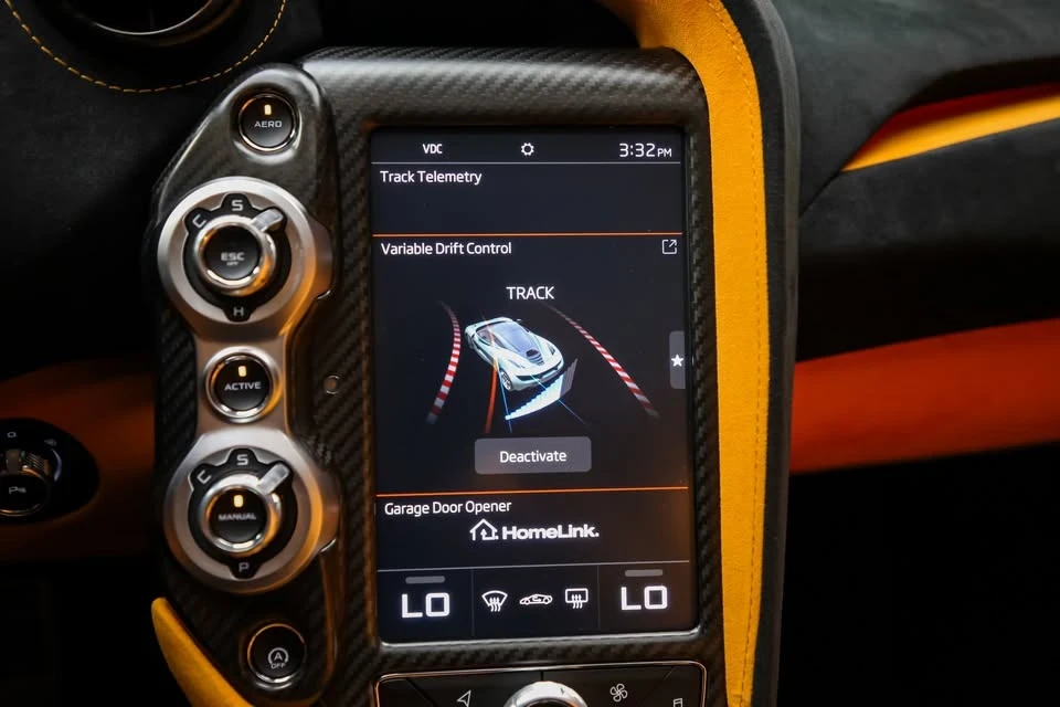 2022 McLaren 720S Spider - Image 18 of 20