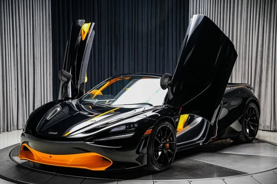 2022 McLaren 720S Spider - Image 3 of 19