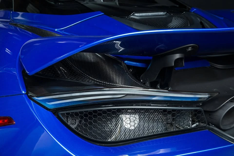 2022 McLaren 720S Spider - Image 10 of 20