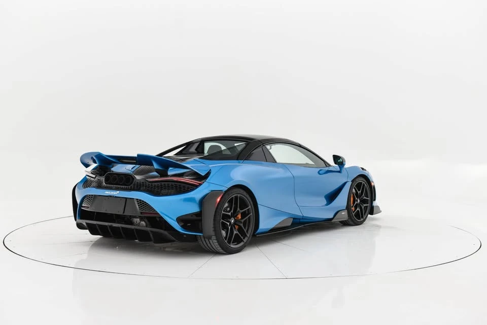 2022 McLaren 765LT - Image 3 of 13
