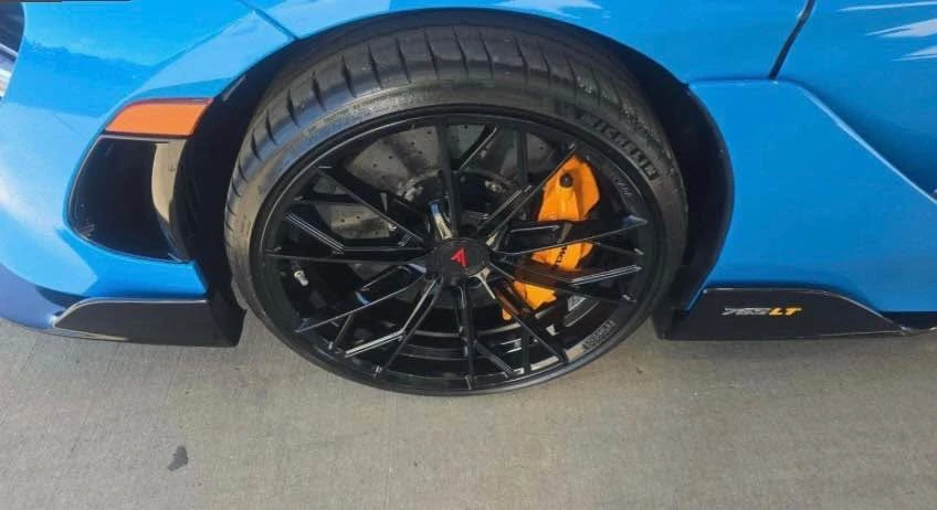 2022 McLaren 765LT - Image 17 of 17
