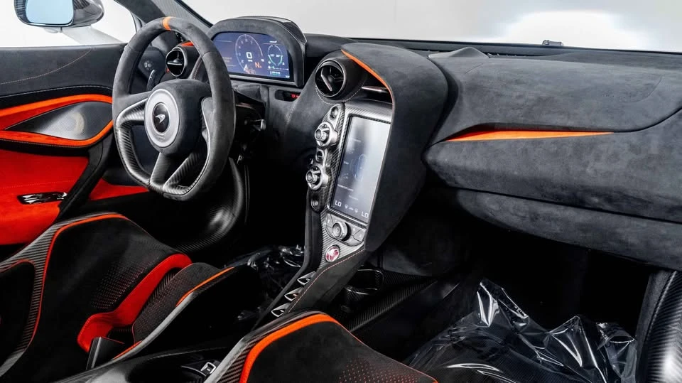 2022 McLaren 765LT Spider - Image 13 of 14