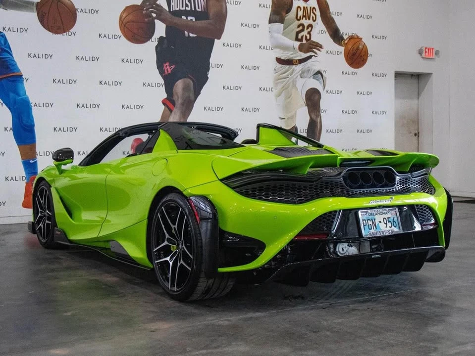2022 McLaren 765LT Spider - Image 3 of 5
