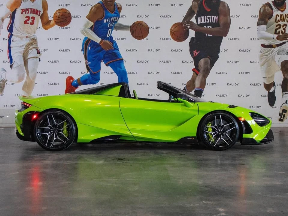 2022 McLaren 765LT Spider - Image 2 of 5