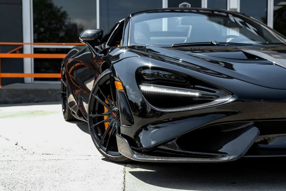 2022 McLaren 765LT Spider - Image 7 of 20