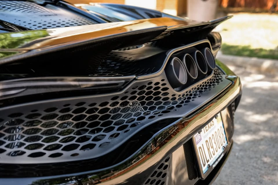 2022 McLaren 765LT Spider - Image 9 of 20