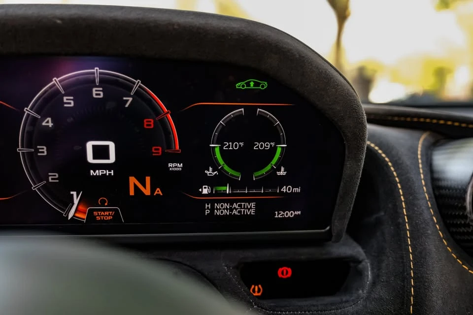 2022 McLaren 765LT Spider - Image 5 of 20