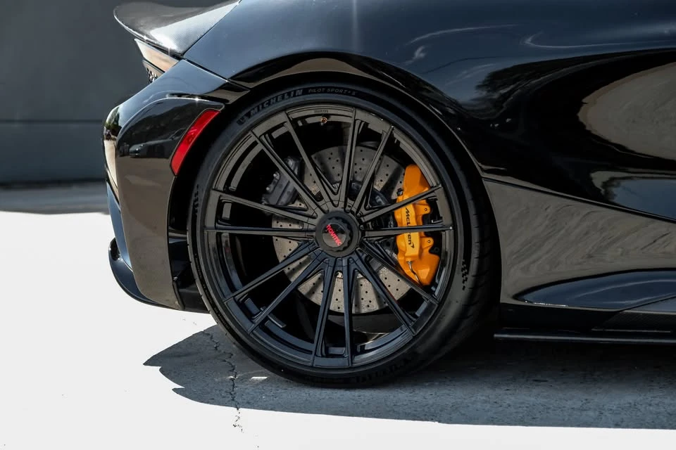 2022 McLaren 765LT Spider - Image 10 of 20