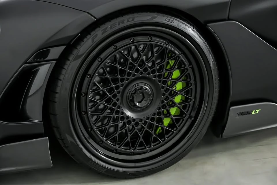 2022 McLaren 765LT Spider - Image 20 of 20