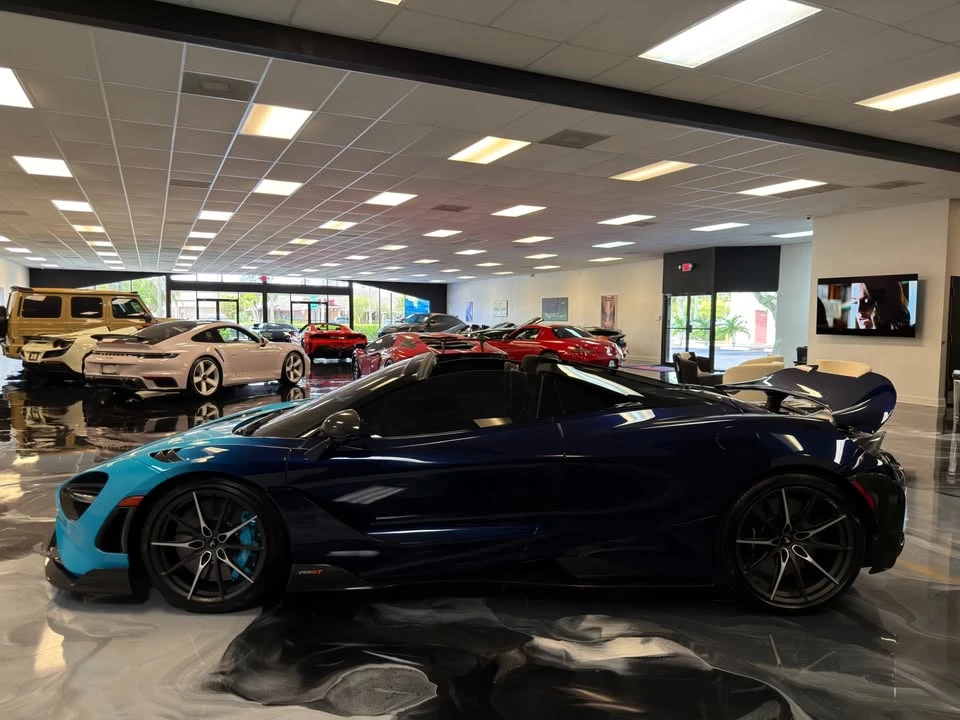 2022 McLaren 765LT Spider - Image 11 of 18