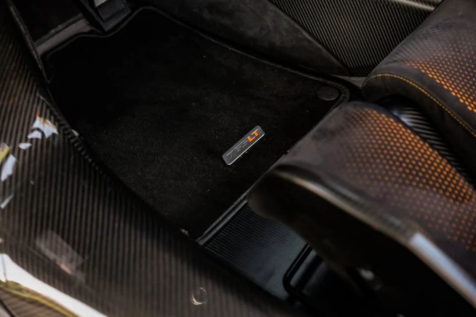 2022 McLaren 765LT - Image 17 of 20