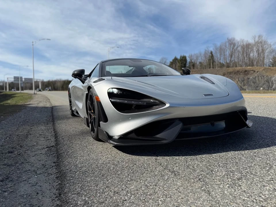2022 McLaren 765LT - Image 11 of 19