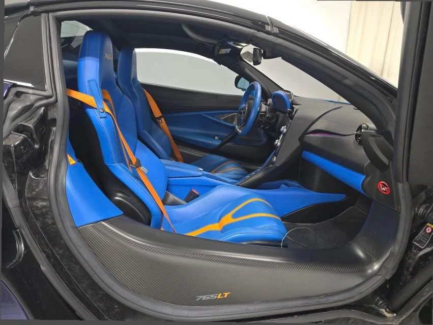 2022 McLaren 765LT - Image 8 of 17