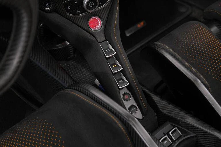 2022 McLaren 765LT Spider - Image 3 of 19
