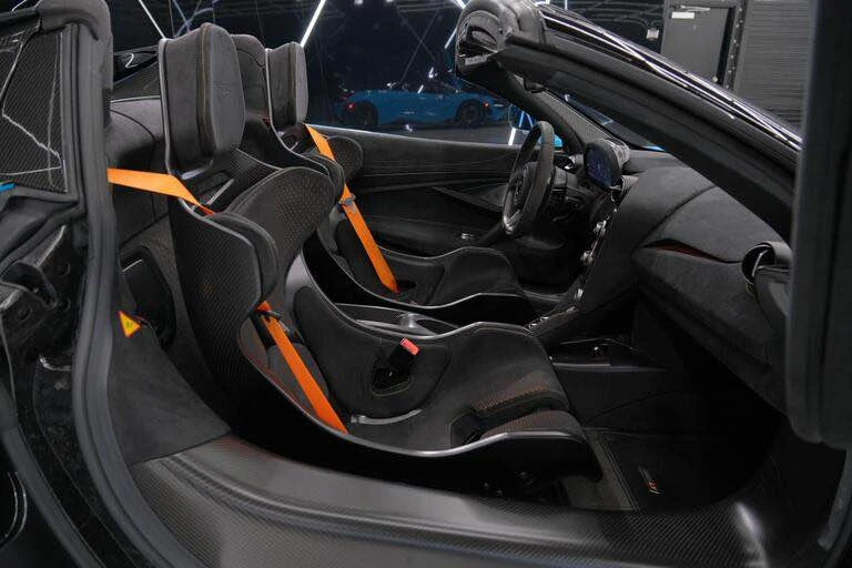 2022 McLaren 765LT Spider - Image 14 of 19