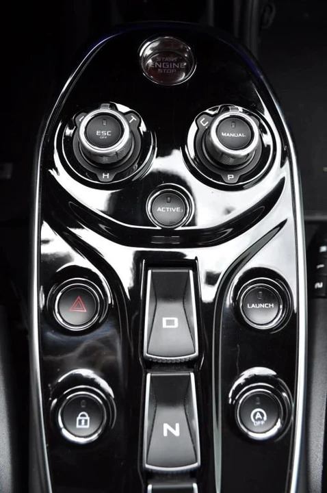 2022 McLaren GT - Image 9 of 11