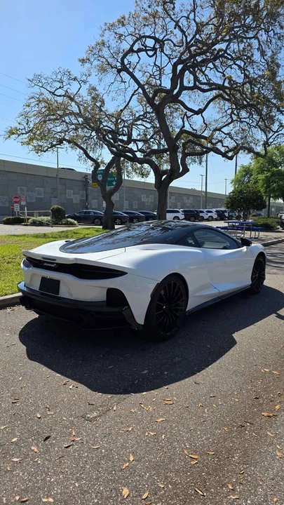 2022 McLaren - Image 8 of 20