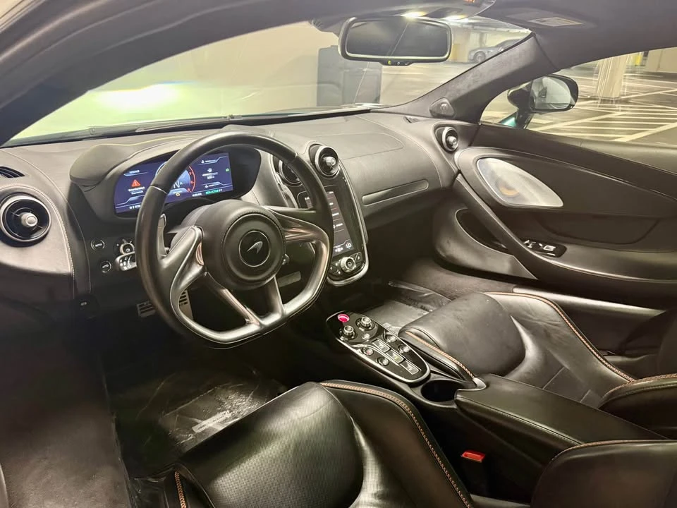 2022 McLaren GT - Image 7 of 19