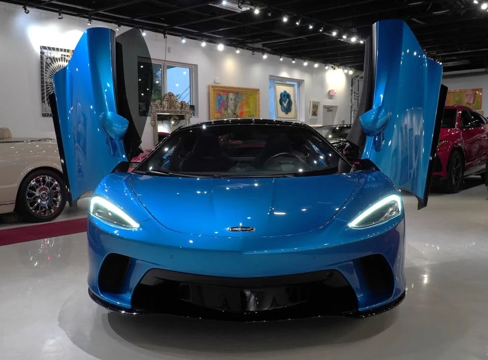 2022 McLaren GT - Image 8 of 20