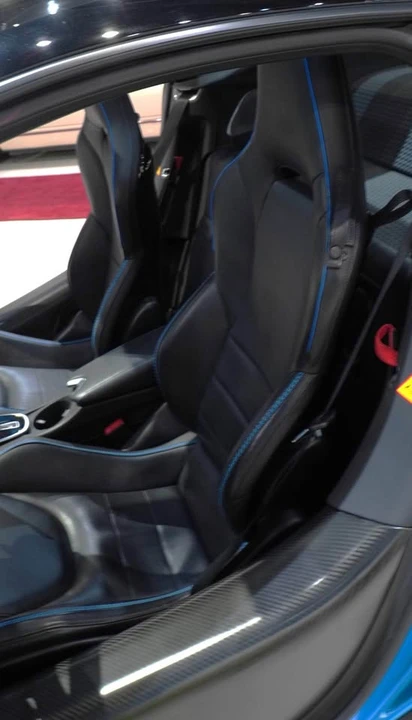 2022 McLaren GT - Image 14 of 20