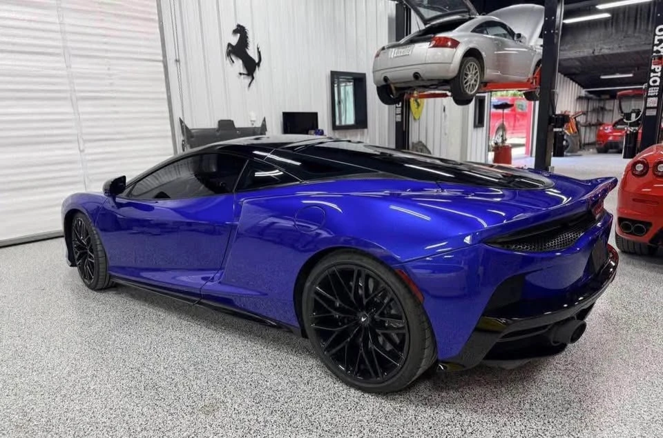 2022 McLaren GT - Image 4 of 9
