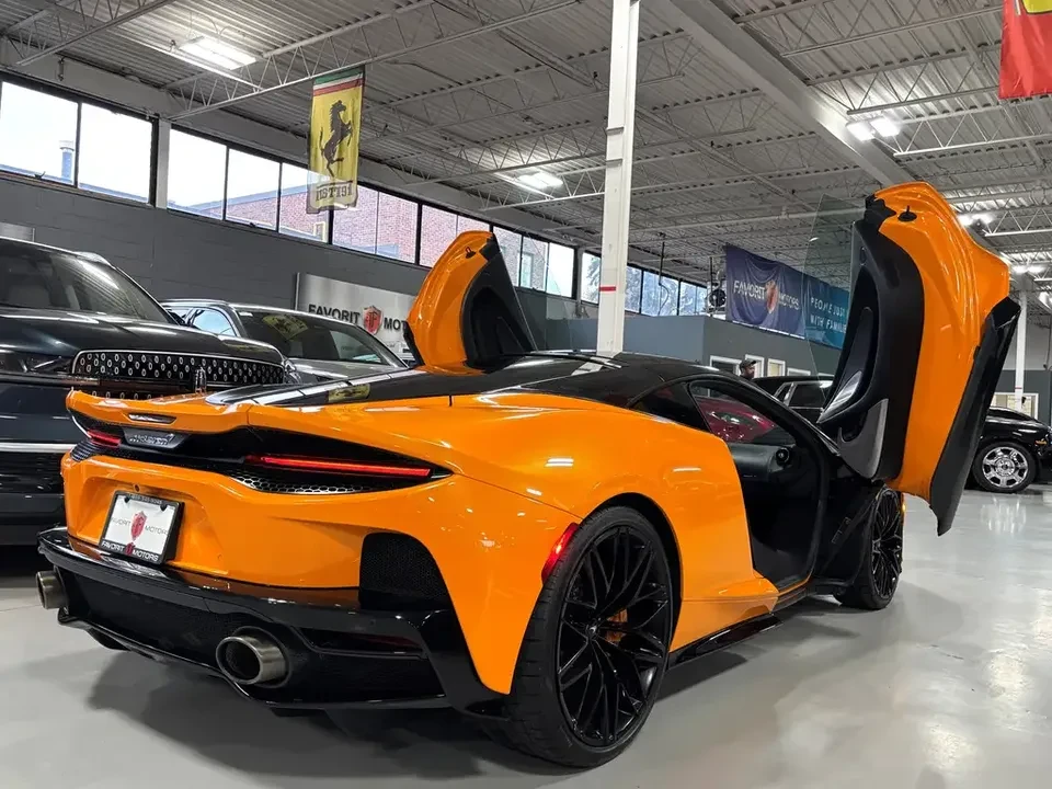2022 McLaren GT - Image 5 of 20