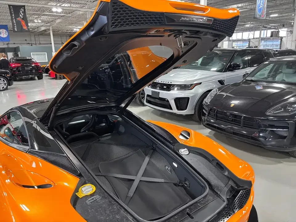 2022 McLaren GT - Image 7 of 20