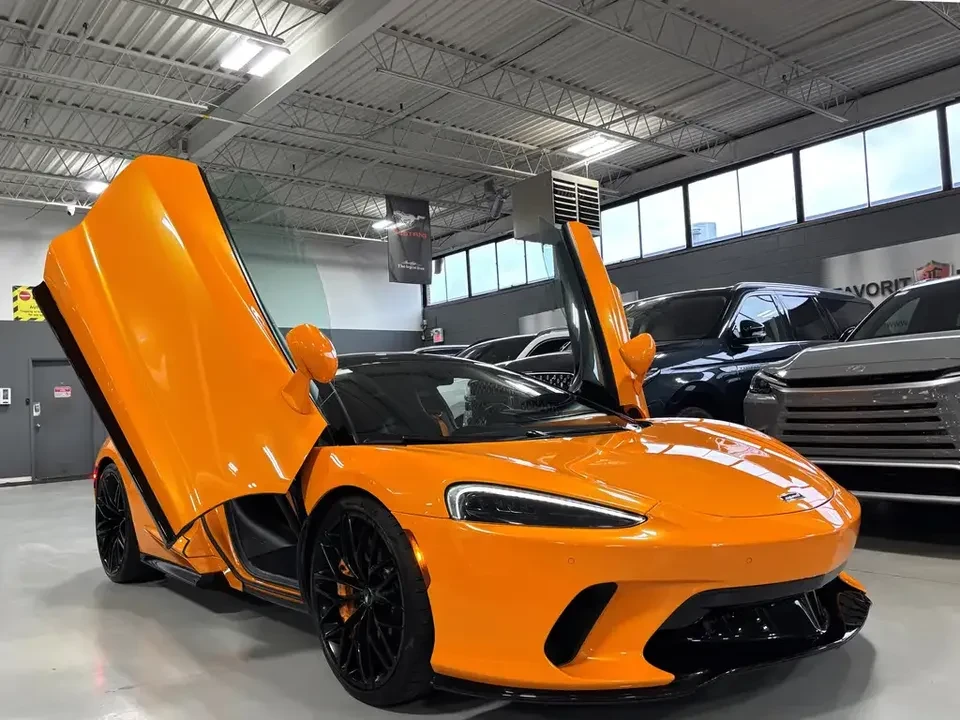 2022 McLaren GT - Image 3 of 20
