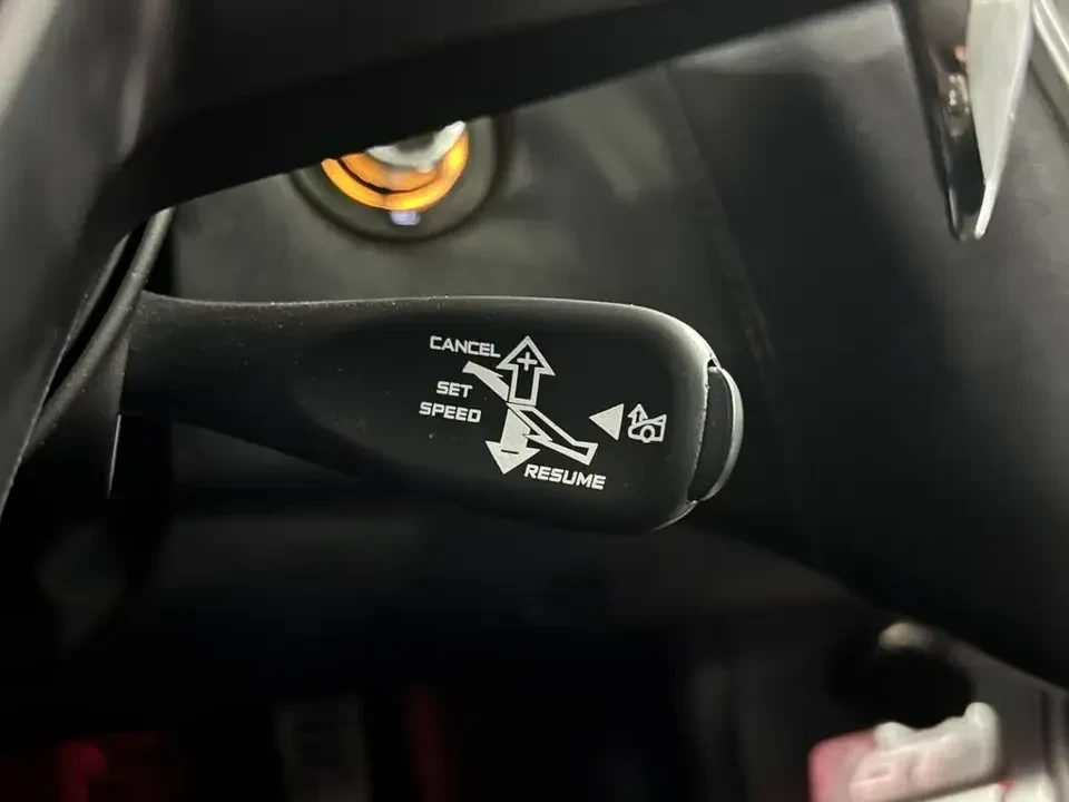 2022 McLaren GT - Image 16 of 20