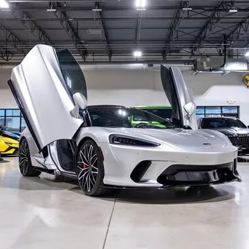 2022 McLaren GT