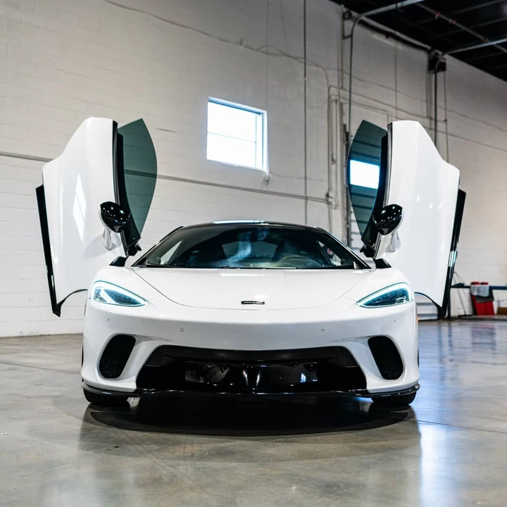 2022 McLaren GT - Image 15 of 20