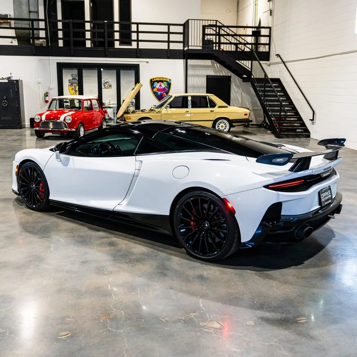 2022 McLaren GT - Image 3 of 20