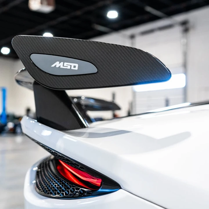 2022 McLaren GT - Image 14 of 20