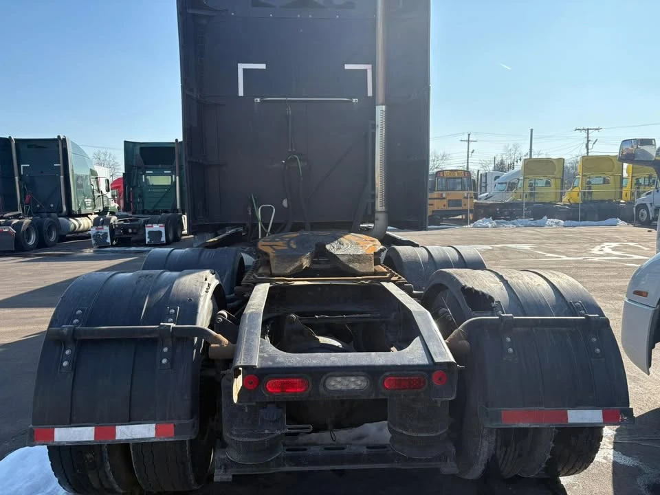 2022 Mack - Image 3 of 17