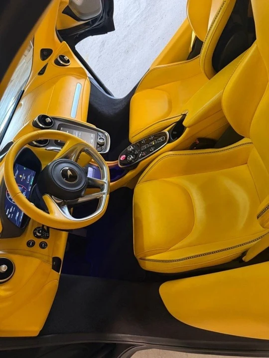 2022 McLaren GT - Image 6 of 17