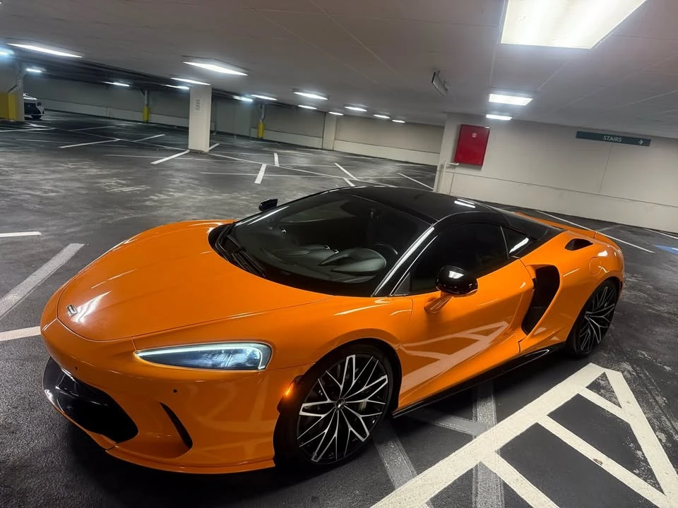 2022 McLaren GT - Image 3 of 20