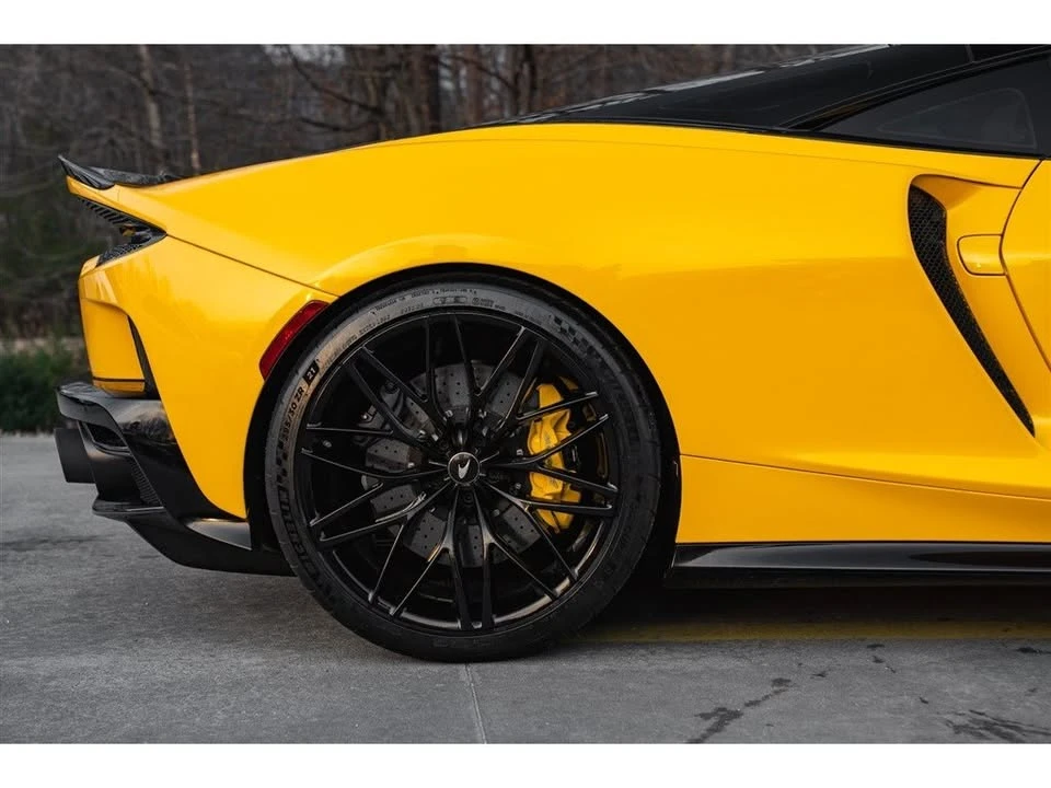 2022 McLaren GT - Image 4 of 19