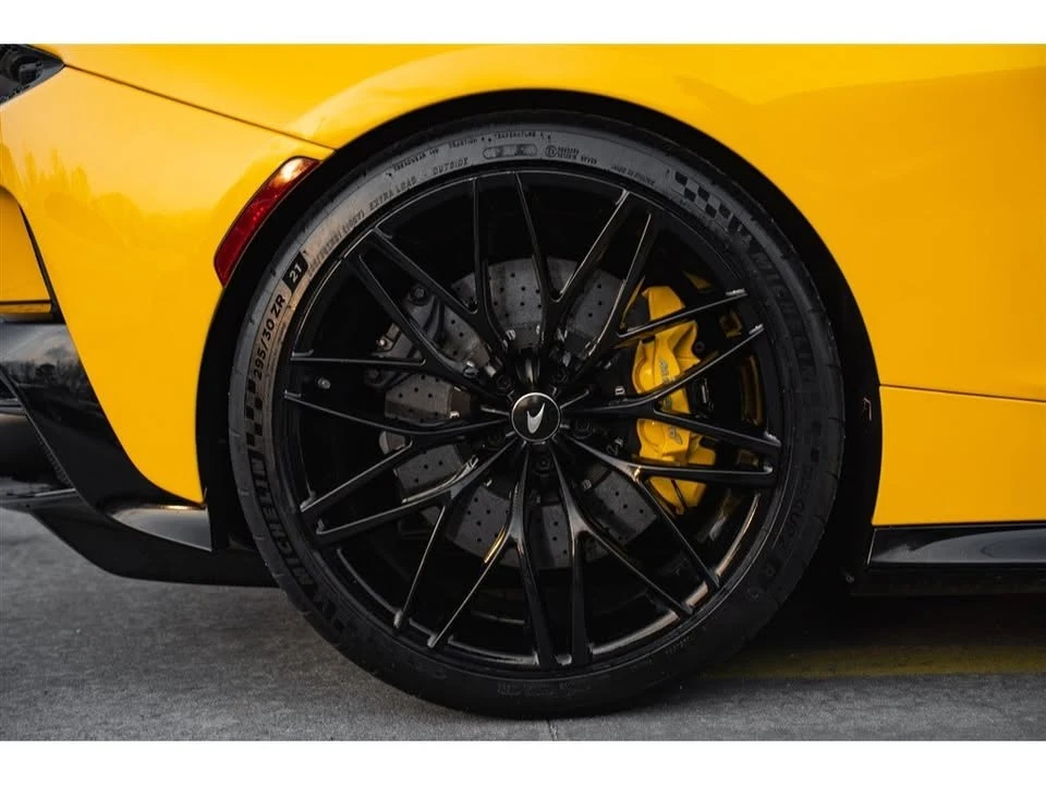2022 McLaren GT - Image 5 of 19