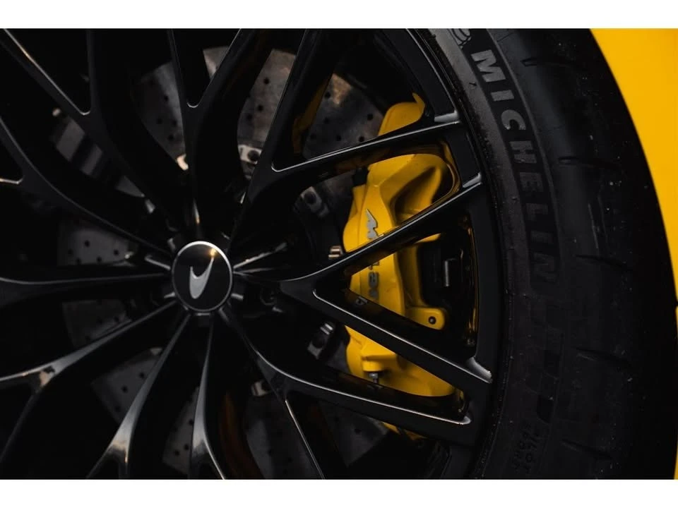 2022 McLaren GT - Image 6 of 19
