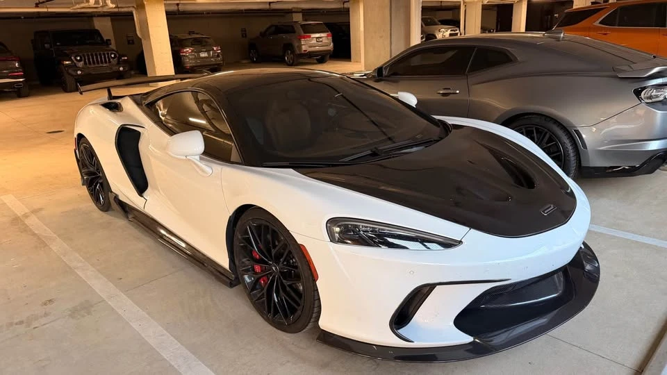 2022 McLaren GT - Image 6 of 16