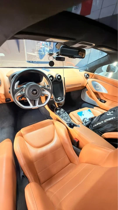2022 McLaren GT - Image 14 of 16