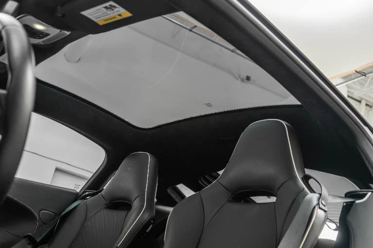 2022 McLaren GT - Image 8 of 9