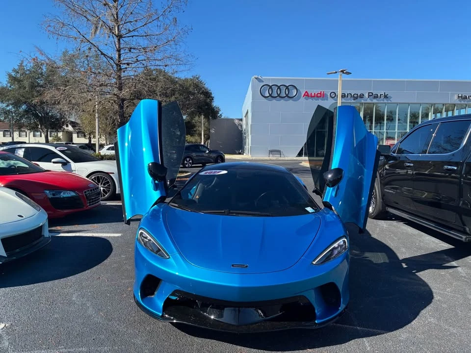 2022 McLaren GT - Image 4 of 5