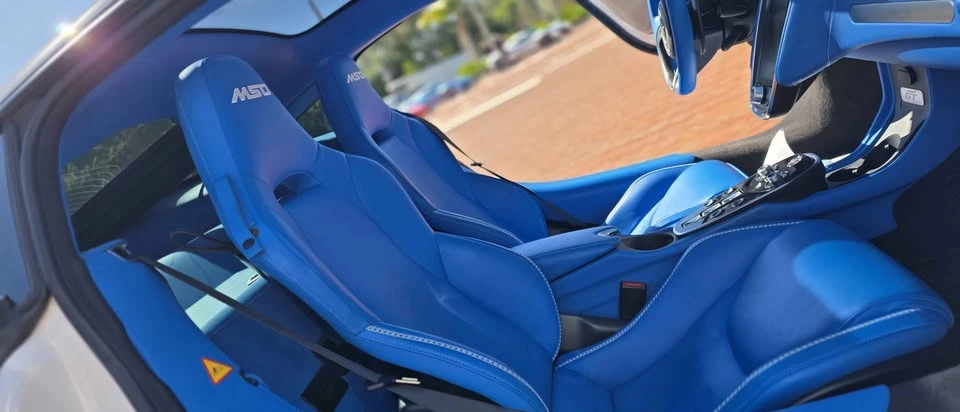 2022 McLaren GT - Image 12 of 19