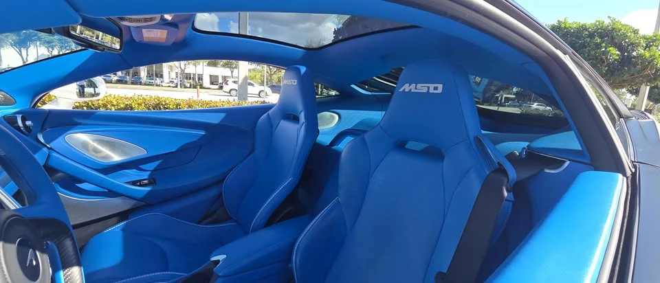 2022 McLaren GT - Image 3 of 19