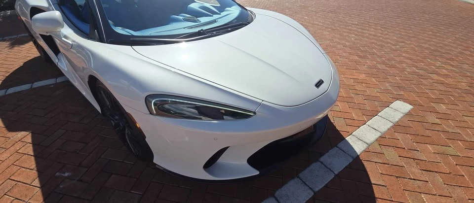 2022 McLaren GT - Image 4 of 19