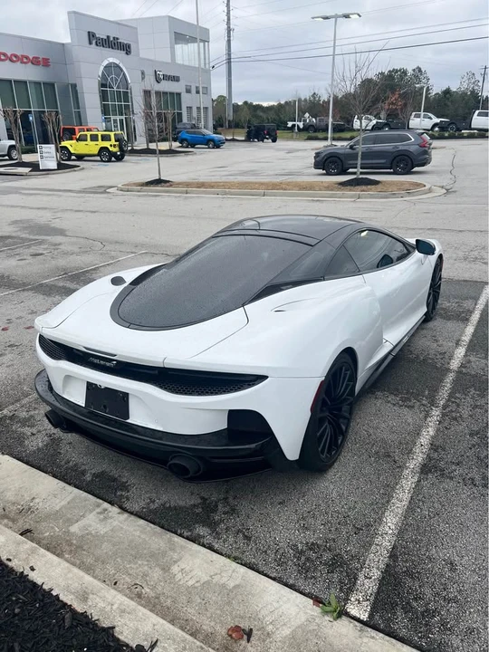 2022 McLaren GT - Image 6 of 11