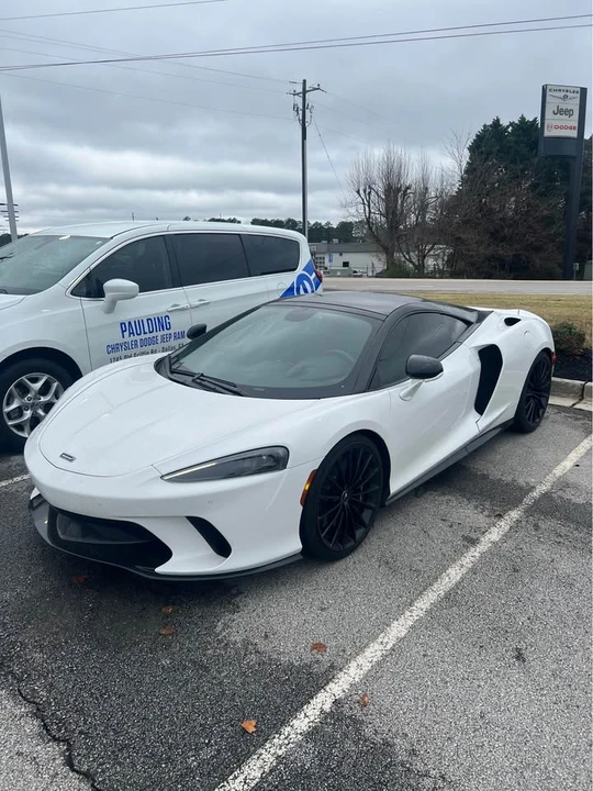 2022 McLaren GT - Image 2 of 11